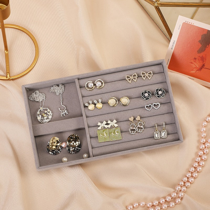 Bandeja organizadora de joyas de terciopelo gris