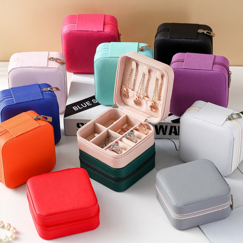 Organizador compacto de joyas en terciopelo
